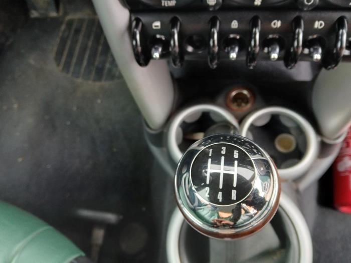 Mini Mini One/Cooper 1.6 16V Cooper Sloopvoertuig (2003, Groen)