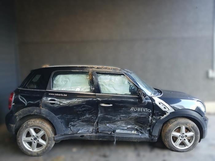 Mini Countryman 1.6 16V One Sloopvoertuig (2014, Zwart)