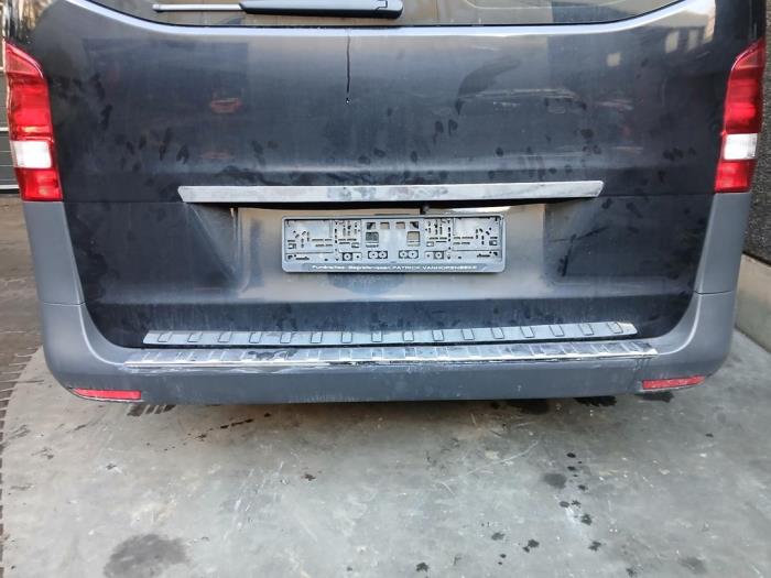 Mercedes Vito Tourer 2.2 114 CDI 16V Sloopvoertuig (2016, Zwart)