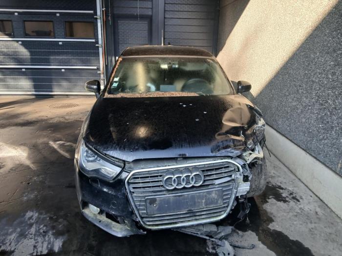 Audi A1 Sportback 1.6 TDI 16V Sloopvoertuig (2013, Zwart)