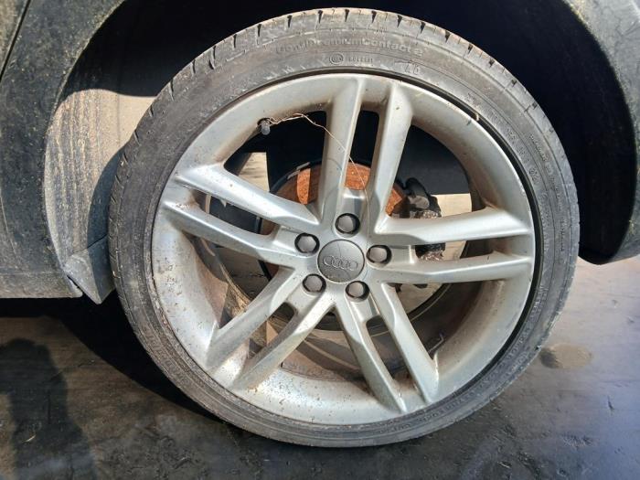 Audi A1 Sportback 1.6 TDI 16V Sloopvoertuig (2013, Zwart)