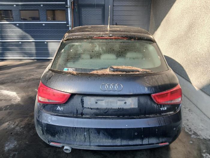 Audi A1 Sportback 1.6 TDI 16V Sloopvoertuig (2013, Zwart)