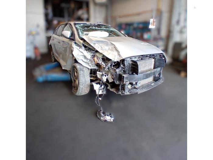 Hyundai i30 1.0 T-GDI 12V Sloopvoertuig (2020, Zilver)