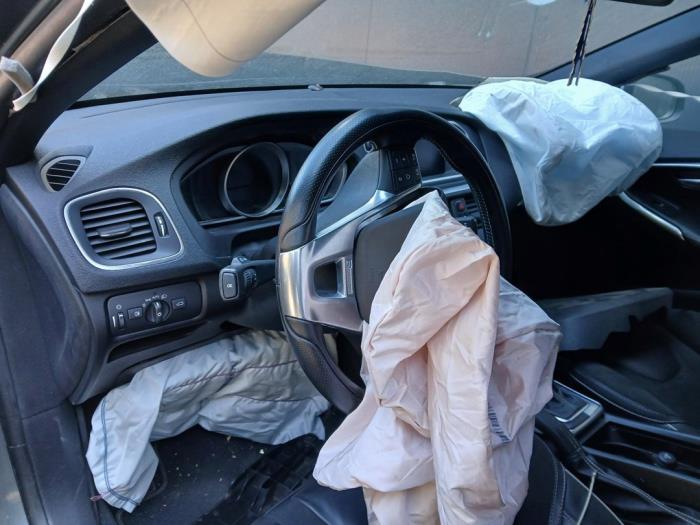 Volvo V40 2.0 D2 16V Sloopvoertuig (2016, Grijs)