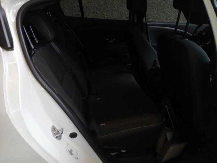 Renault Megane III Berline 1.2 16V TCE 115 Sloopvoertuig (2014, Wit)