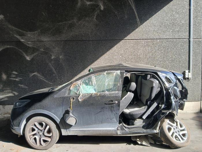 Renault Captur 1.5 Energy dCi 90 FAP Sloopvoertuig (2014, Zwart)