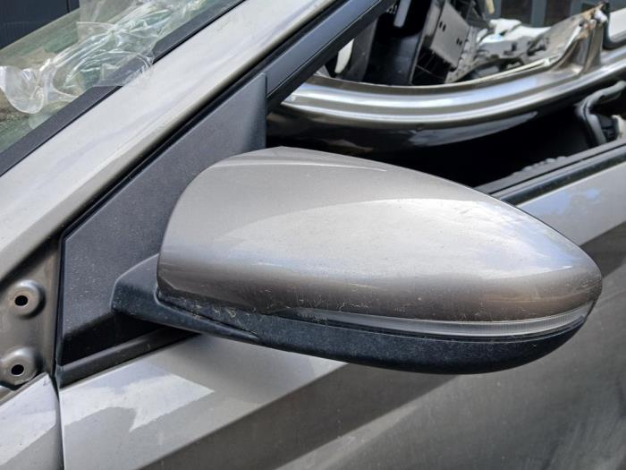 Hyundai i20 1.0 T-GDI 100 12V Sloopvoertuig (2021, Grijs)