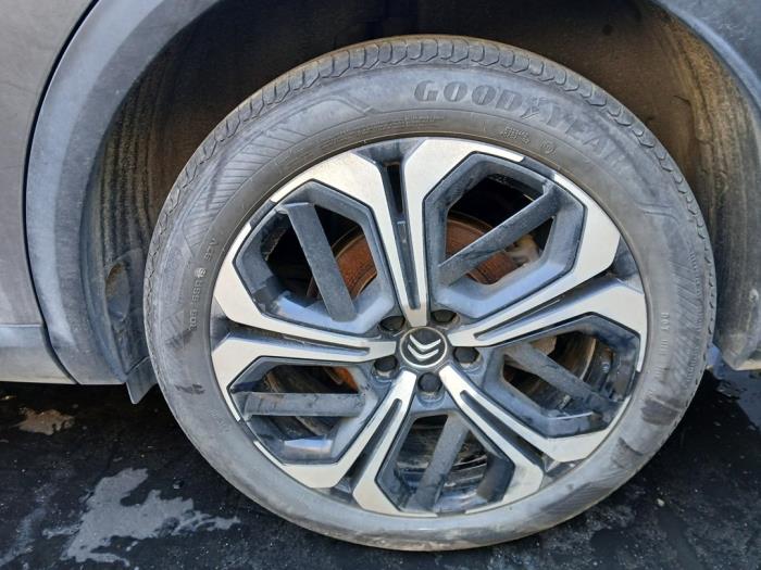 Citroen C5 X 1.6 Hybrid 225 Sloopvoertuig (2023, Grijs)