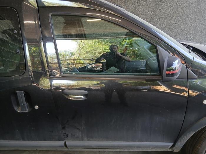 Dacia Dokker 1.3 TCE 130 Sloopvoertuig (2019, Zwart)