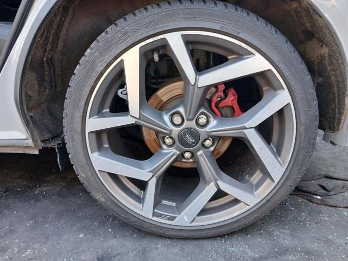 Ford Puma 1.5 EcoBoost 12V ST Sloopvoertuig (2021, Zilver)