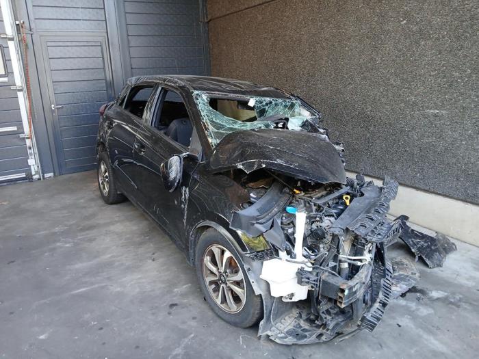 Hyundai i20 1.2i 16V Sloopvoertuig (2018, Zwart)