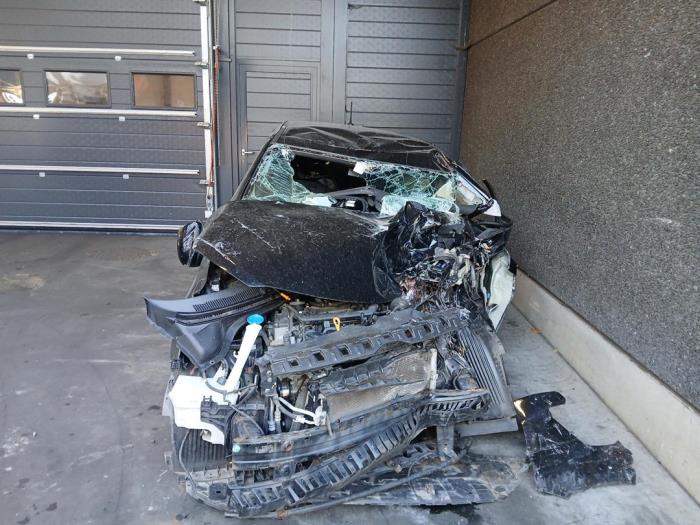 Hyundai i20 1.2i 16V Sloopvoertuig (2018, Zwart)