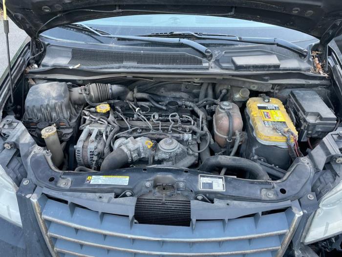 Chrysler Voyager/Grand Voyager 2.8 CRD 16V Grand Voyager Sloopvoertuig (2010, Zwart)