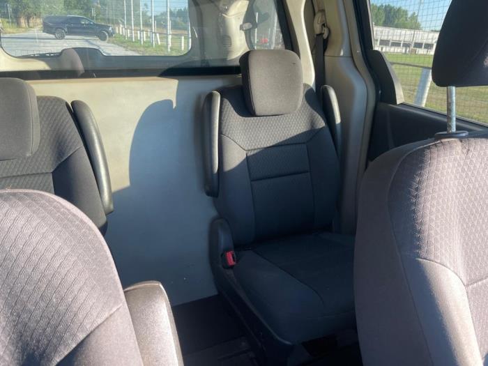 Chrysler Voyager/Grand Voyager 2.8 CRD 16V Grand Voyager Sloopvoertuig (2010, Zwart)