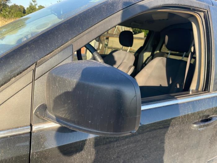Chrysler Voyager/Grand Voyager 2.8 CRD 16V Grand Voyager Sloopvoertuig (2010, Zwart)