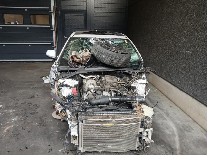 Jaguar XE 2.0d 180 16V Sloopvoertuig (2018, Wit)