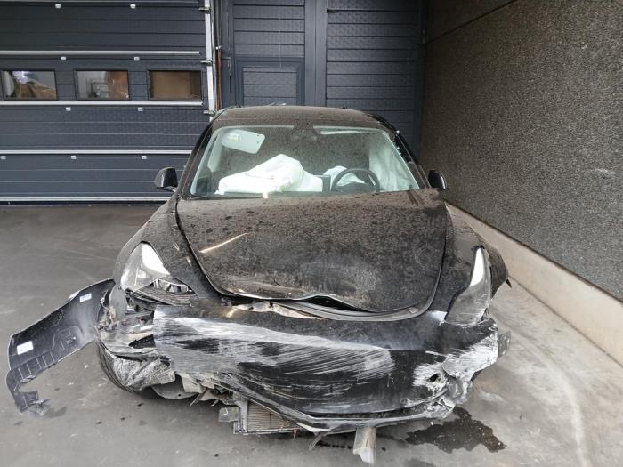 Tesla Model 3 Long Range AWD 75 kWh Sloopvoertuig (2021, Zwart)