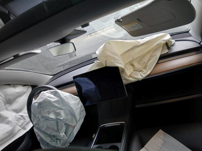 Tesla Model 3 Long Range AWD 75 kWh Sloopvoertuig (2021, Zwart)