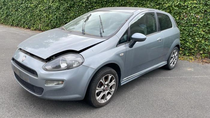 Fiat Punto Evo 1.4 Sloopvoertuig (2012, Licht, Blauw)