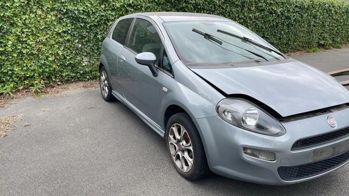 Fiat Punto Evo 1.4 Sloopvoertuig (2012, Licht, Blauw)