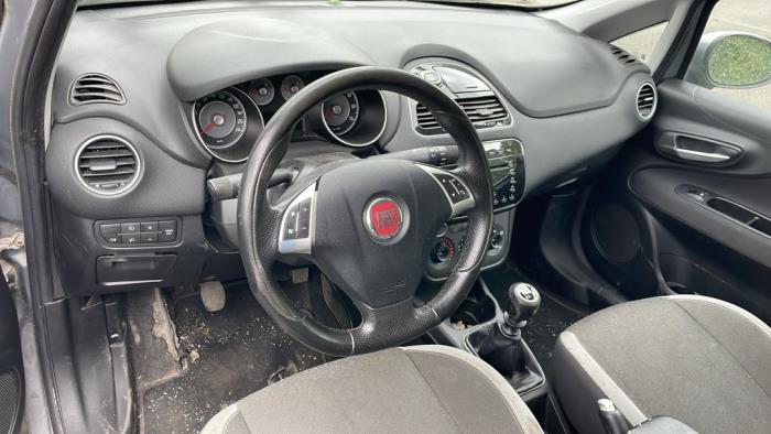 Fiat Punto Evo 1.4 Sloopvoertuig (2012, Licht, Blauw)