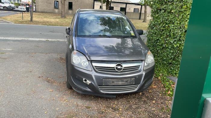 Opel Zafira 1.7 CDTi 16V Sloopvoertuig (2010, Grijs)