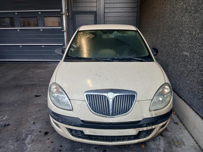 Lancia Ypsilon 1.2 Sloopvoertuig (2006, Wit)