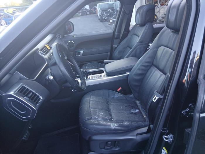 Landrover Range Rover Sport 3.0 D250 MHEV Sloopvoertuig (2021, Zwart)