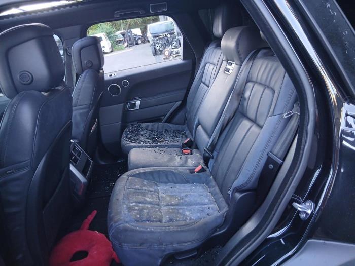 Landrover Range Rover Sport 3.0 D250 MHEV Sloopvoertuig (2021, Zwart)