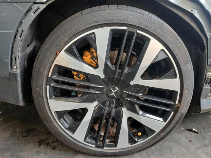 Polestar Polestar 2 BST Edition, Dual Motor Performance Sloopvoertuig (2025, Grijs)