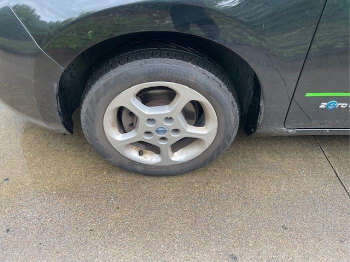 Nissan Leaf Leaf Sloopvoertuig (2012, Zwart)