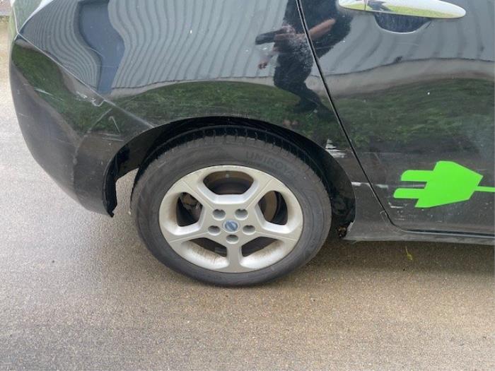 Nissan Leaf Leaf Sloopvoertuig (2012, Zwart)