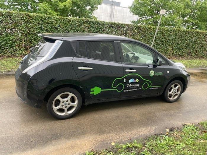 Nissan Leaf Leaf Sloopvoertuig (2012, Zwart)