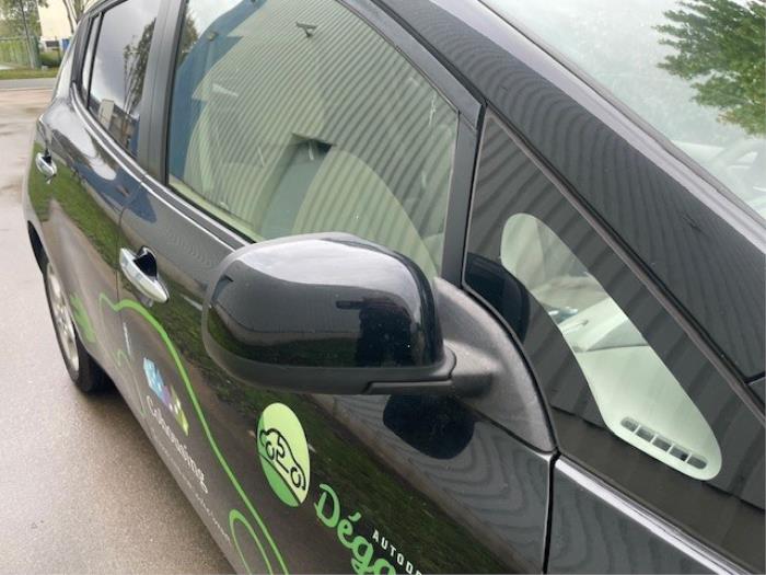 Nissan Leaf Leaf Sloopvoertuig (2012, Zwart)