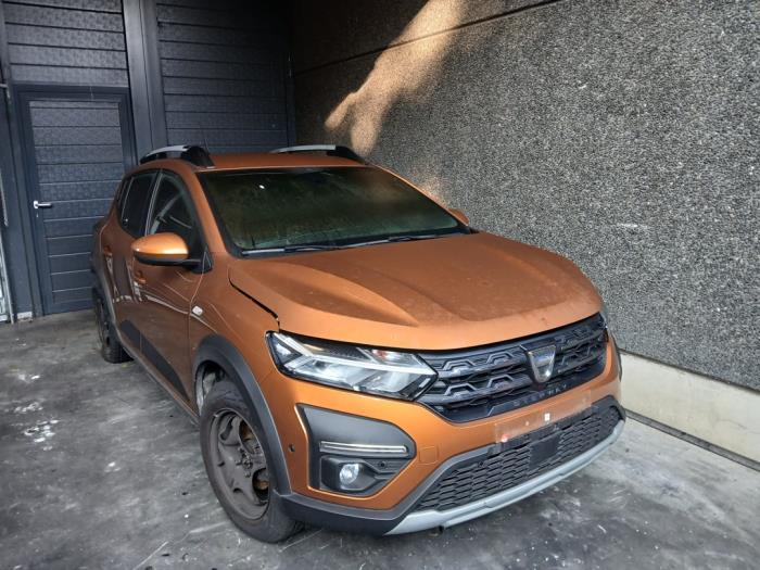 Dacia Sandero III 1.0 TCe 90 12V Sloopvoertuig (2022, Oranje)