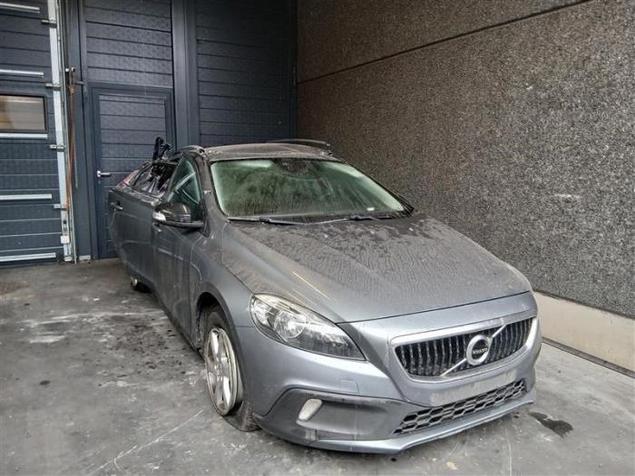 Volvo V40 Cross Country 2.0 D2 16V Sloopvoertuig (2018, Grijs)