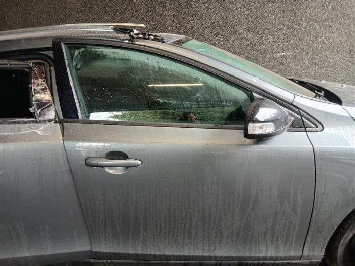 Volvo V40 Cross Country 2.0 D2 16V Sloopvoertuig (2018, Grijs)