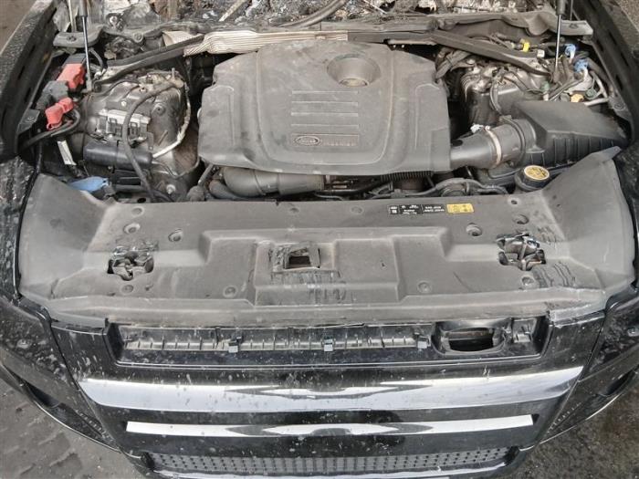Landrover Defender II 2.0 D240 Sloopvoertuig (2020, Zwart)