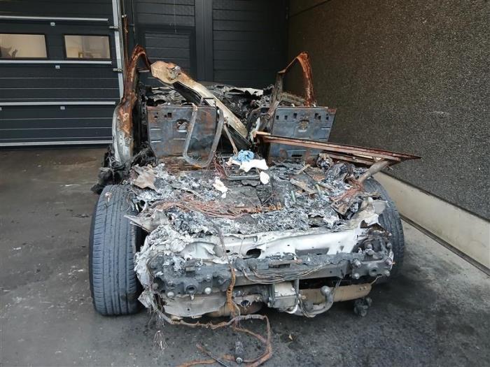 Landrover Defender II 2.0 D240 Sloopvoertuig (2020, Zwart)