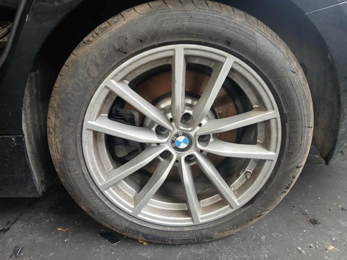 BMW 3 serie Touring 330e 2.0 TwinPower Turbo 16V Sloopvoertuig (2020, Zwart)