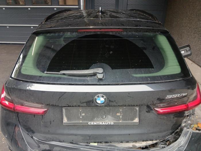 BMW 3 serie Touring 330e 2.0 TwinPower Turbo 16V Sloopvoertuig (2020, Zwart)