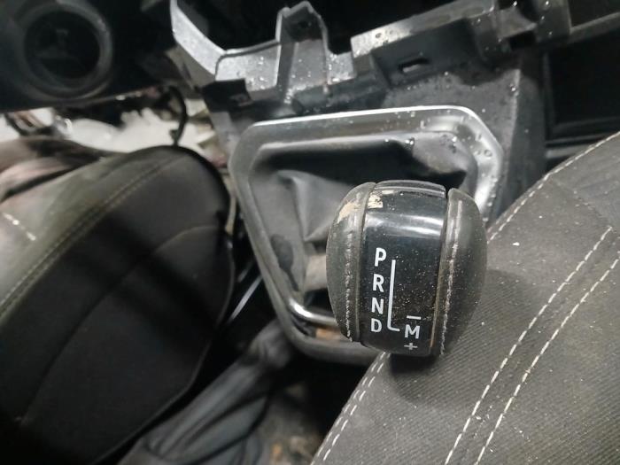 Renault Trafic Passenger 2.0 dCi 16V 170 Sloopvoertuig (2023, Wit)