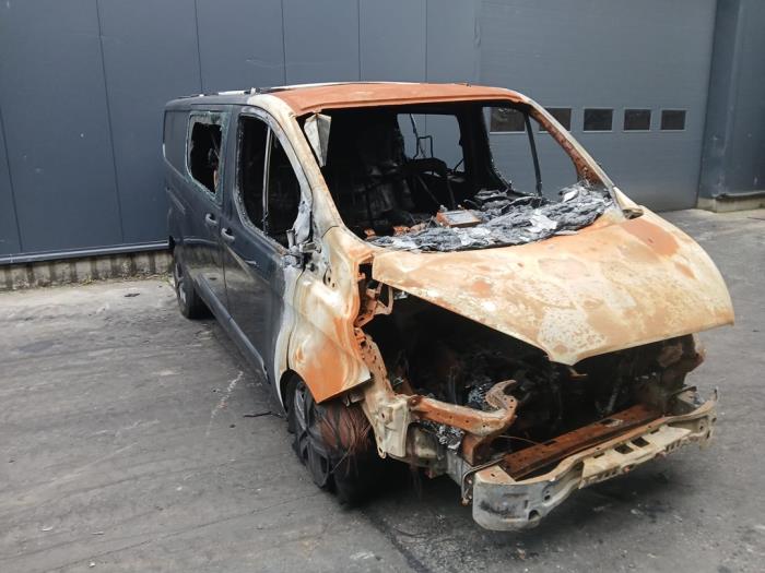 Ford Transit Custom 2.0 TDCi 16V Eco Blue 130 Sloopvoertuig (2019, Zwart)