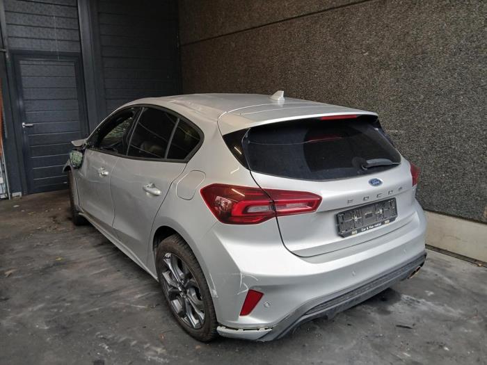Ford Focus 4 1.0 EcoBoost 12V Hybrid 125 Sloopvoertuig (2023, Zilver)