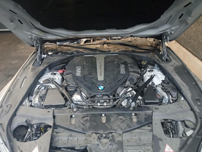 BMW 6 serie Gran Coupe 650i V8 32V Sloopvoertuig (2016, Zilver)