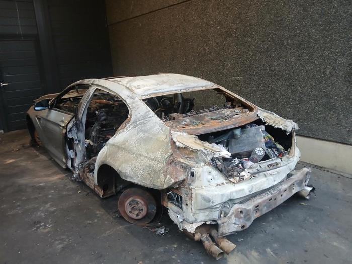 BMW 6 serie Gran Coupe 650i V8 32V Sloopvoertuig (2016, Zilver)