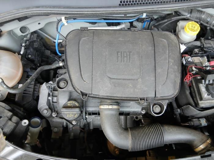 Fiat 500 Sloopvoertuig (2023, Grijs)