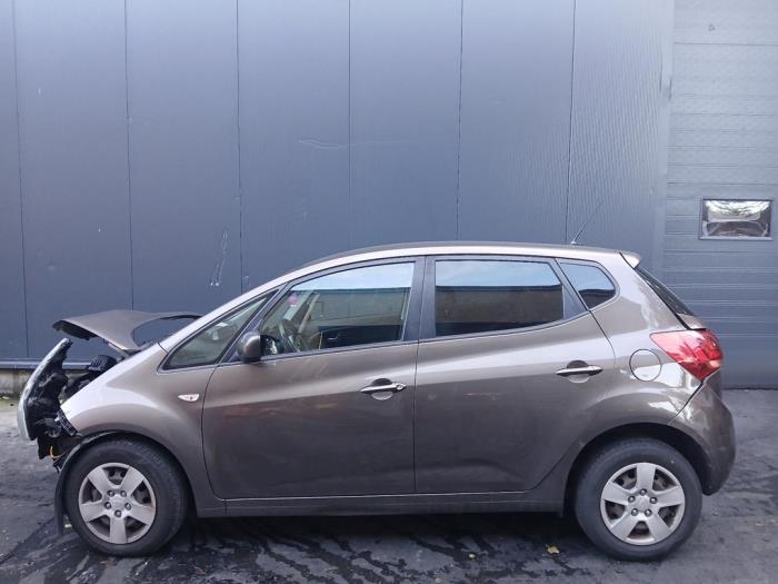 Kia Venga 1.4 CVVT 16V Sloopvoertuig (2017, Bruin)