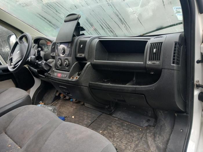 Peugeot Boxer 2.2 HDi 130 Euro 5 Sloopvoertuig (2013, Wit)