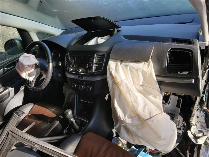 Volkswagen Sharan 2.0 TDI 16V Sloopvoertuig (2013, Grijs)